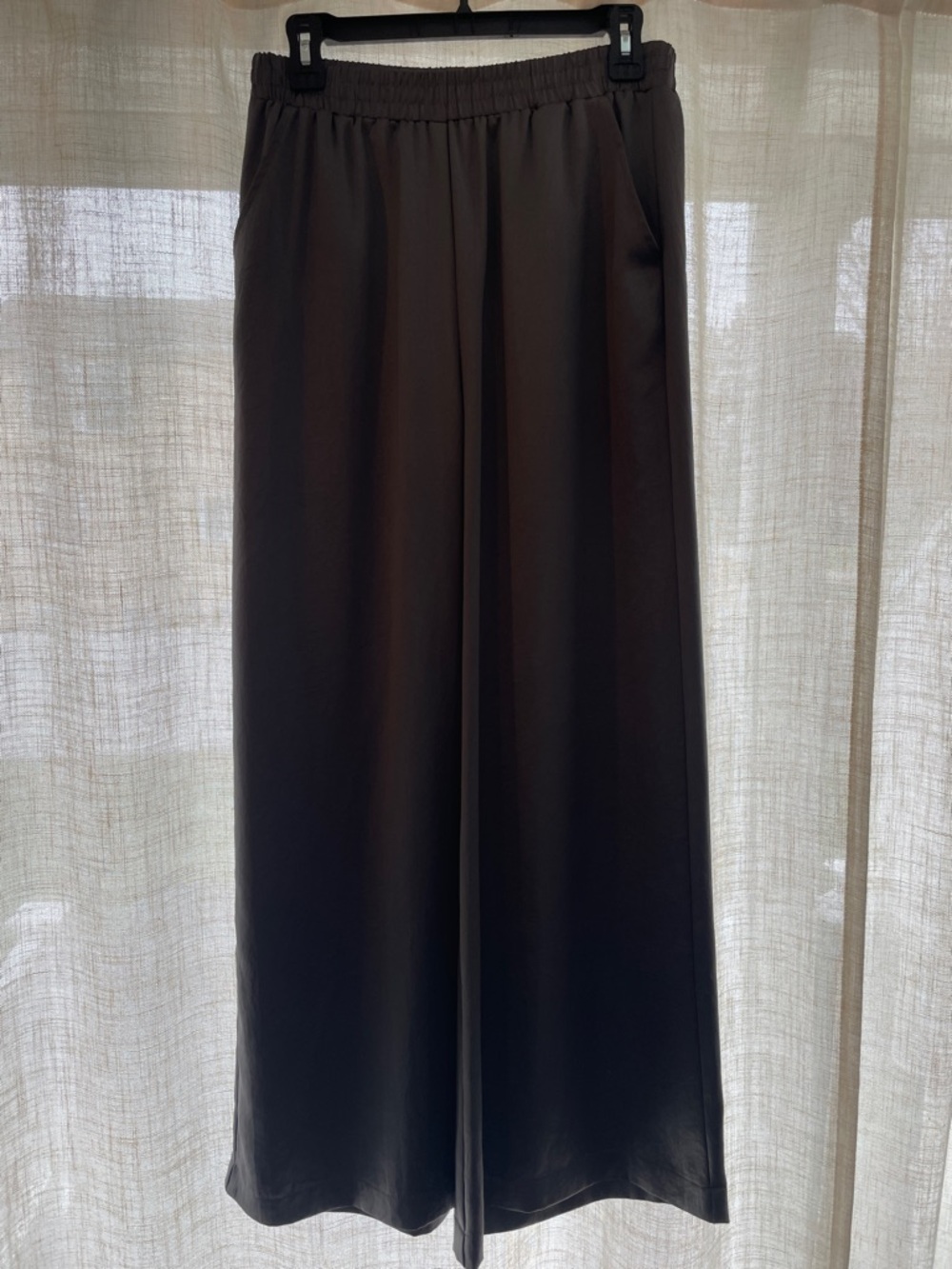 Fifteen Twenty Gray Elastic Waist Pull-On Pants